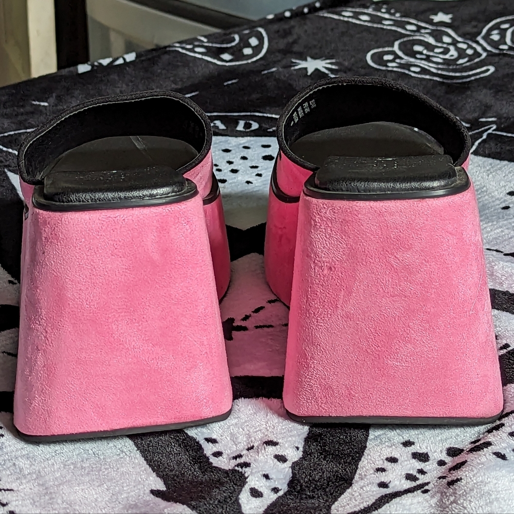 🩷 Dolls Kill That 70s Flow Peace Out Platform Slides 🩷 - Picture 4 of 11